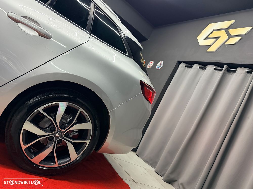Renault Mégane Sport Tourer 1.5 dCi Bose Edition - 6