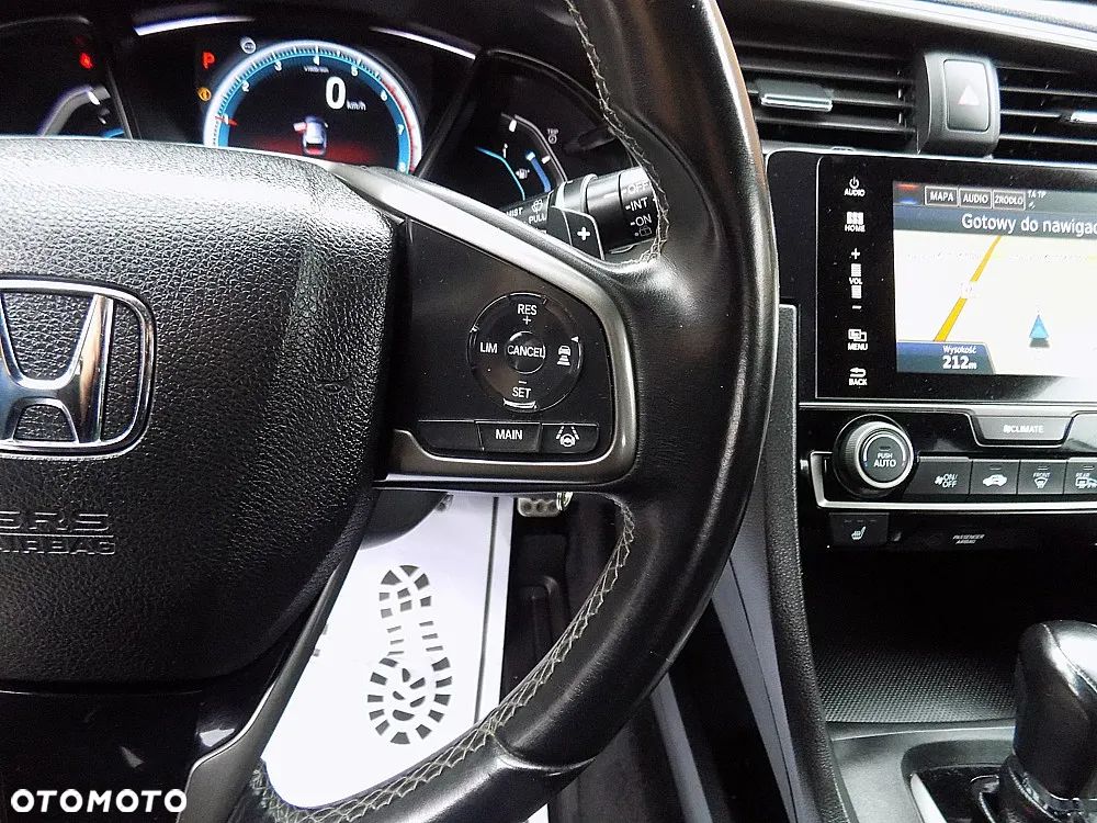 Honda Civic 1.0 i-VTEC Turbo CVT Executive - 12