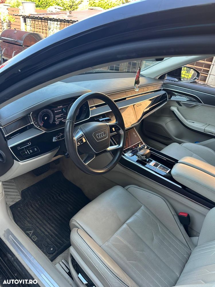 Audi A8 - 11