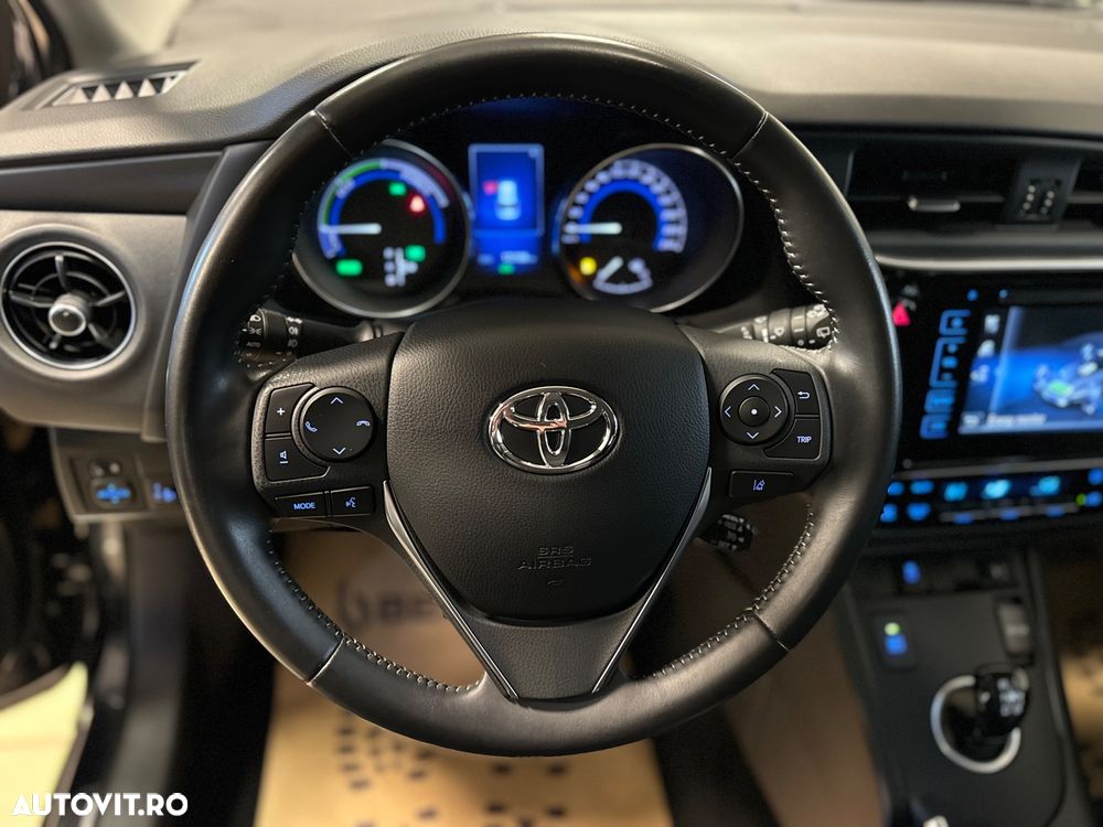 Toyota Auris 1.8 VVT-i Automatik Edition - 11