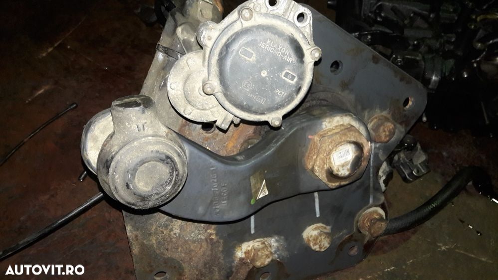 Caseta de directie Renault Magnum din 2003 480CP - 2