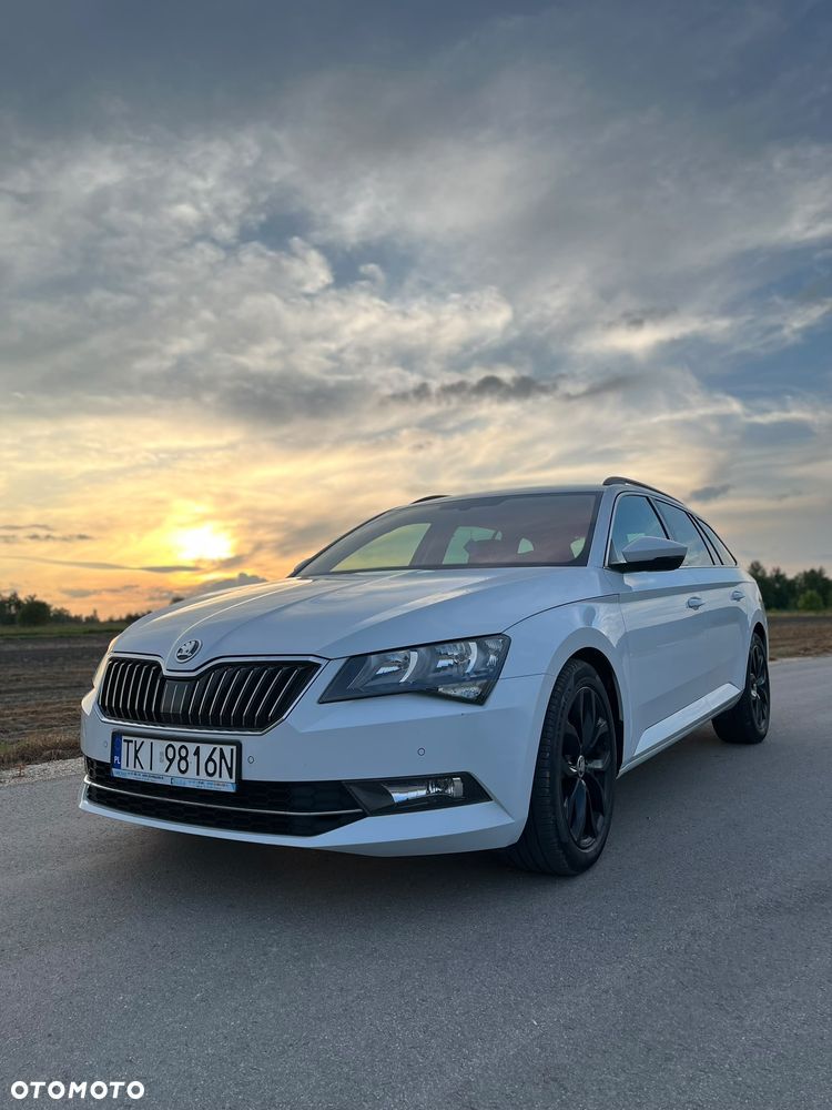 Skoda Superb 1.6 TDI DSG Active - 9