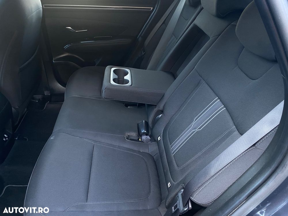 Hyundai Tucson 1.6 T-GDi 2WD DCT Select - 14