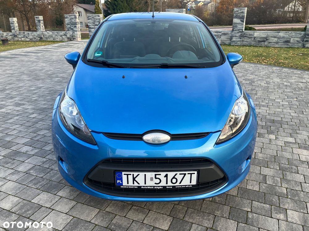 Ford Fiesta 1.25 Ambiente - 2