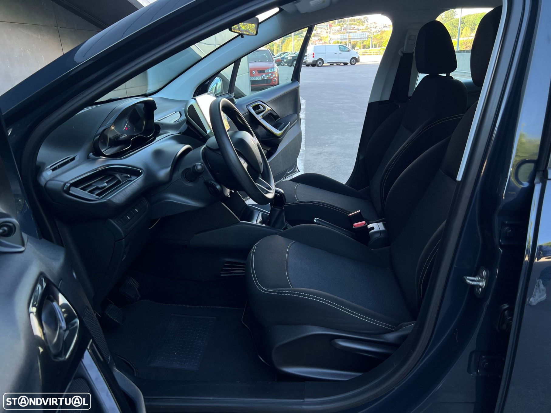 Peugeot 208 PureTech 68 Active - 8