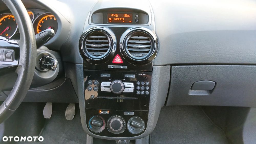 Opel Corsa 1.2 16V (ecoFLEX) Easytronic Edition - 8