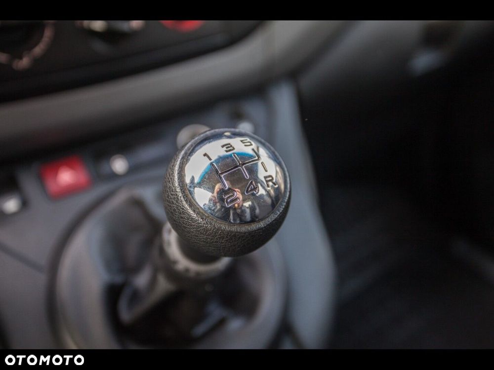 Peugeot Partner - 15