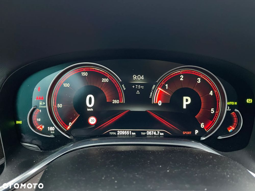 BMW Seria 7 740d xDrive - 15