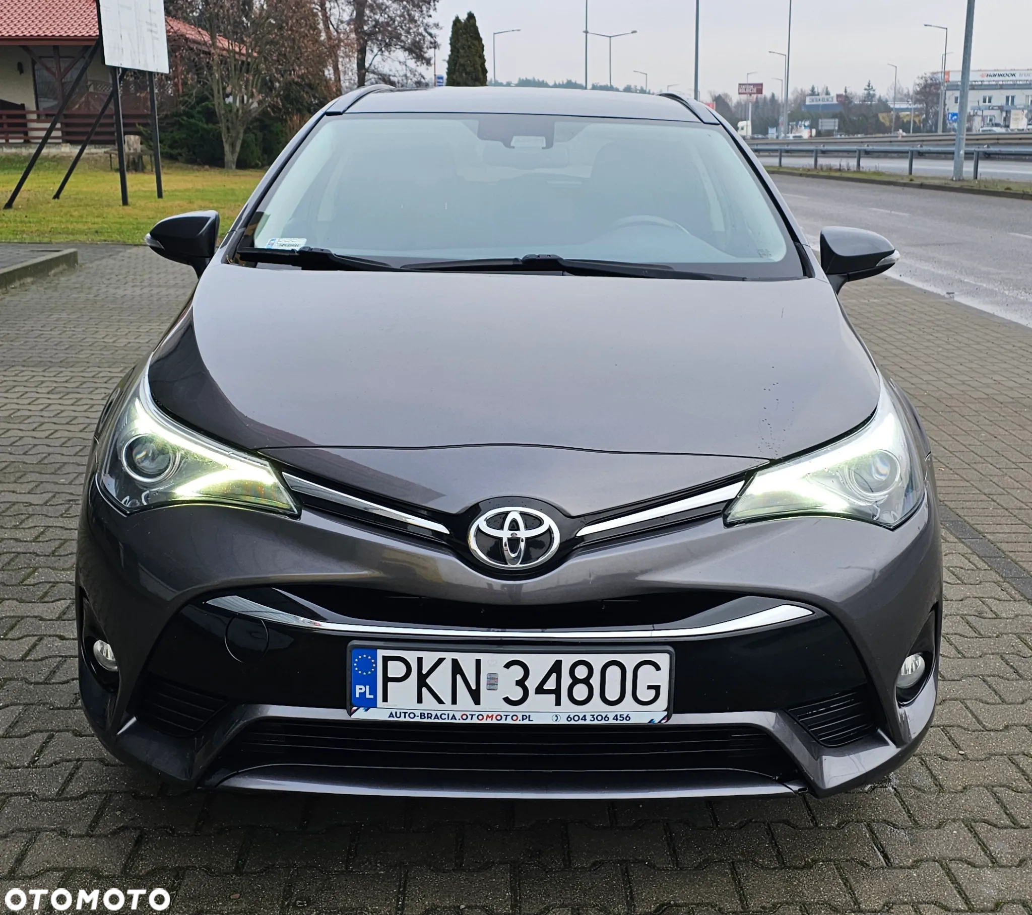 Toyota Avensis 1.8 Business Edition MS - 2