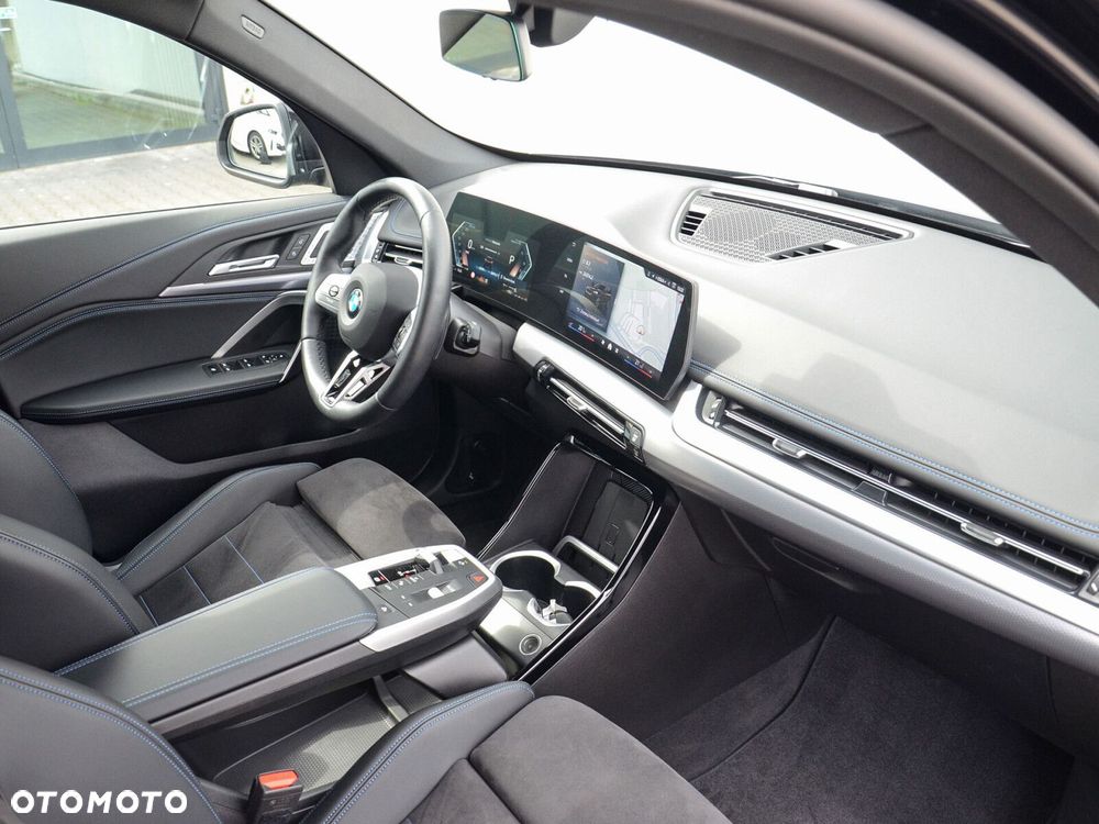 BMW X1 xDrive20d mHEV sport - 32