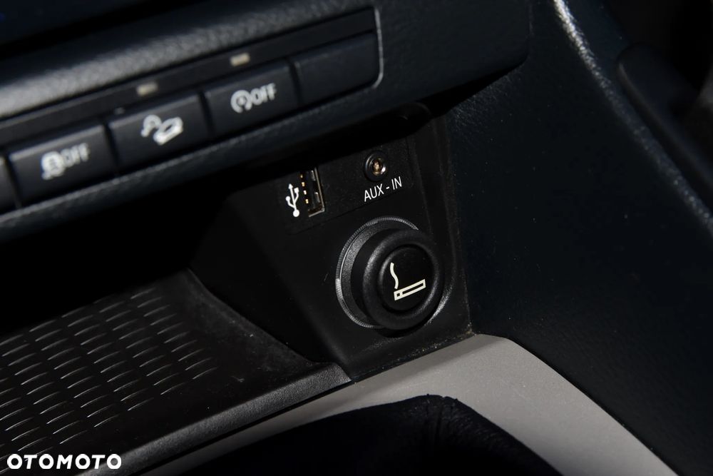 BMW X1 xDrive18d xLine - 24