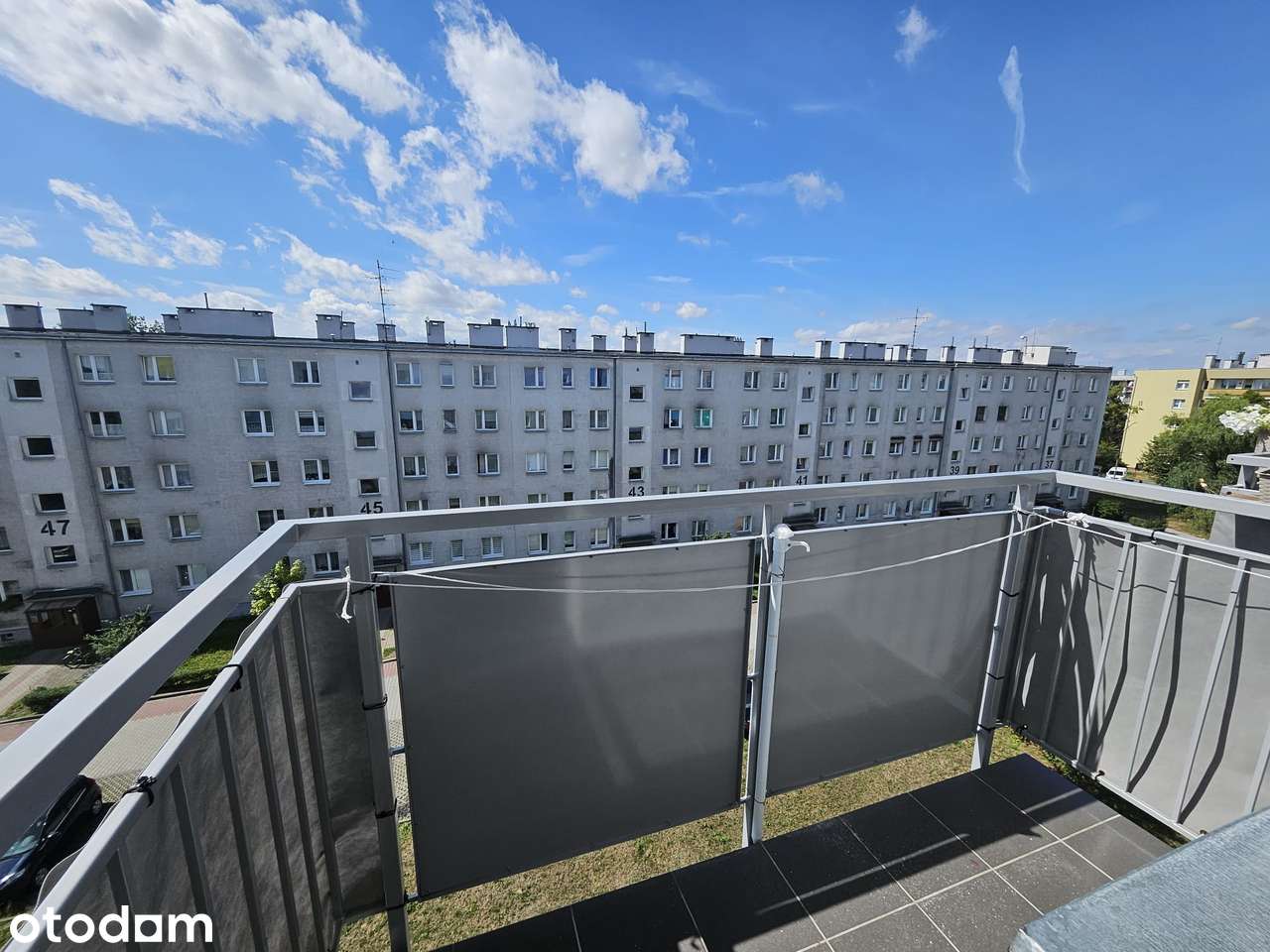 Przestronne mieszkanie z balkonem
