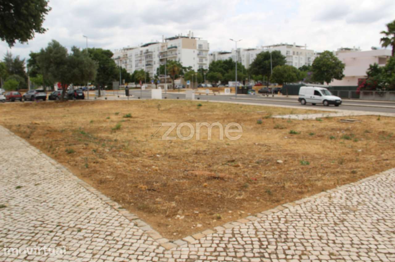 Terreno destinado a construção Urbana Vertical - Grande imagem: 2/15