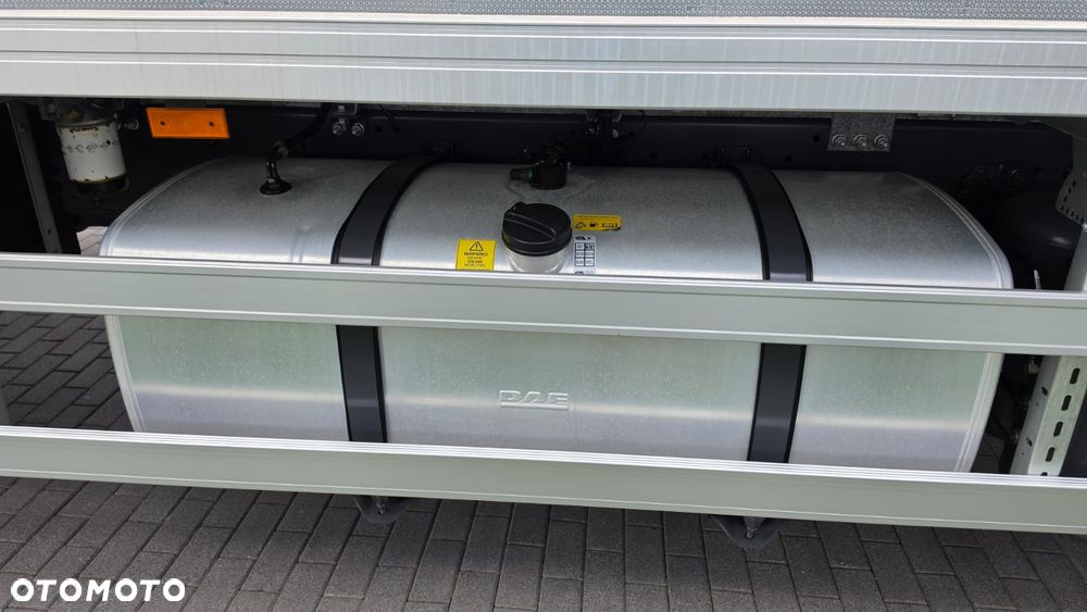 DAF XF 430/// 2022/// PRZEB: 188000 KM/// CHŁODNIA/// THERMO-KING/// WINDA/// STAN JAK NOWY! - 29