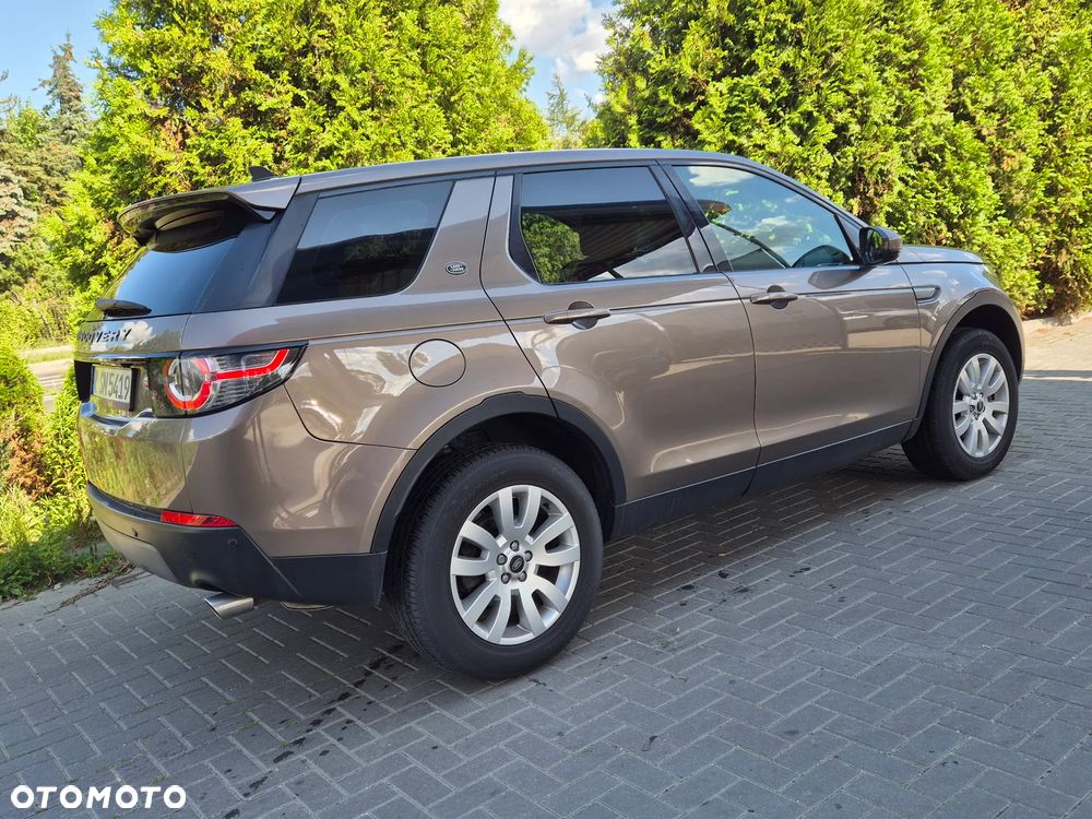 Land Rover Discovery Sport 2.0 D150 SE - 12