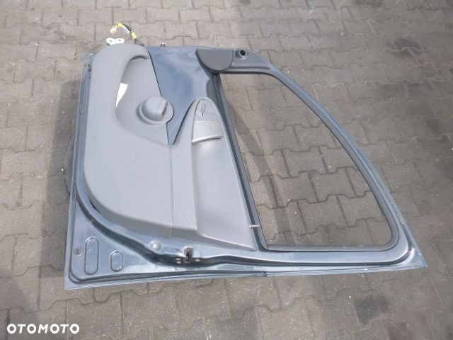 DRZWI PRAWY PRZÓD PRAWE PRZEDNIE KOMPLETNE TOYOTA AYGO I 05-14 KOLOR 1E0-FB10 - 13