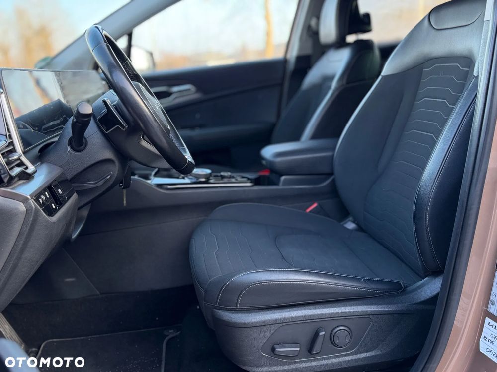 Kia Sportage 1.6 T-GDI PHEV Business Line 4WD - 7