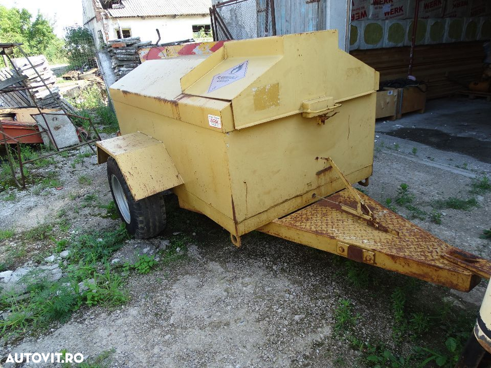 Rezervor  tractabil combustibil 1000 L - 2