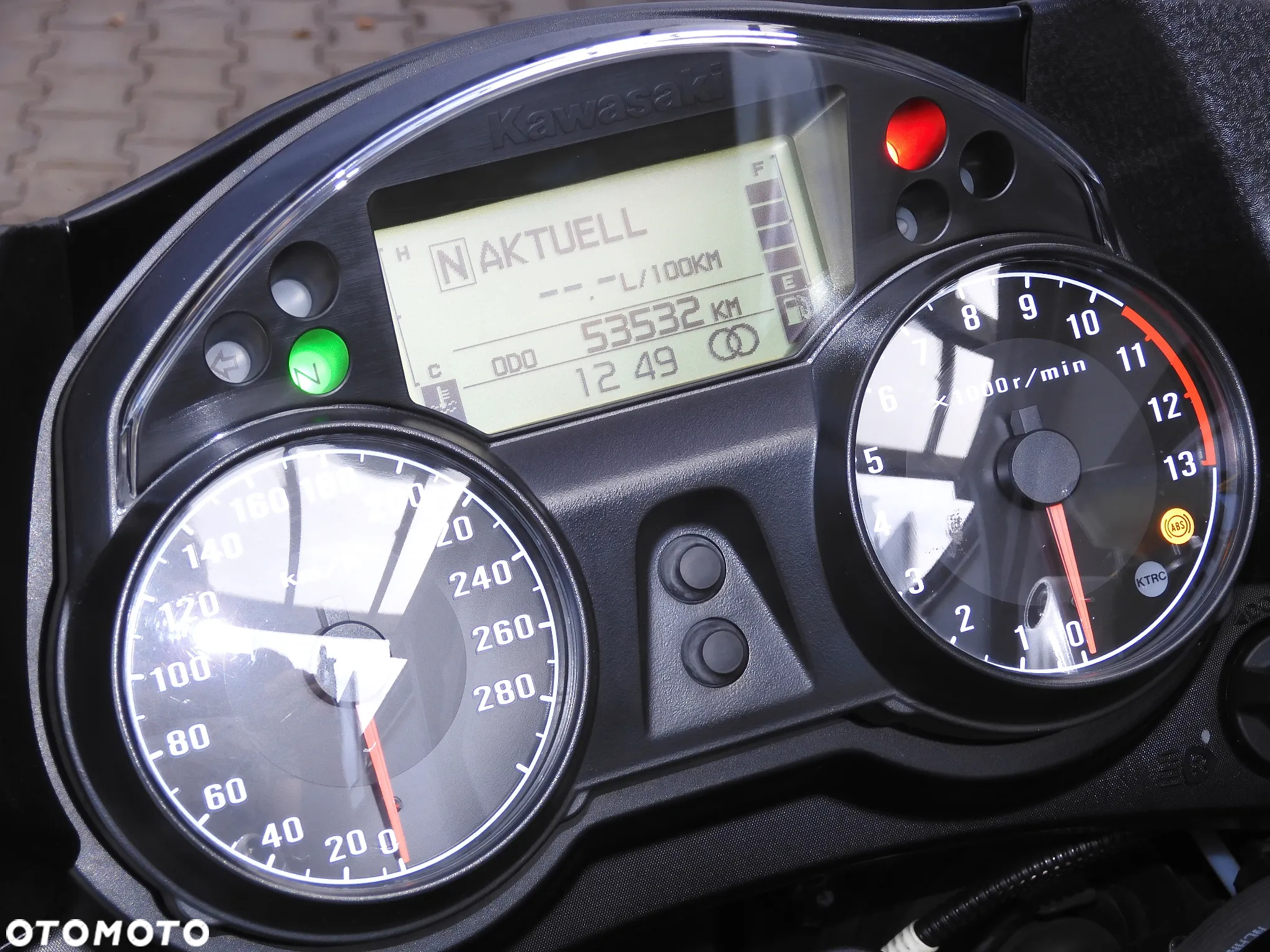 Kawasaki GTR - 30