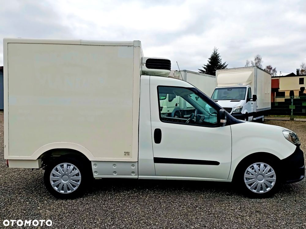 Fiat Doblo Chłodnia 95 KM 2 zasilania chłodni - 5