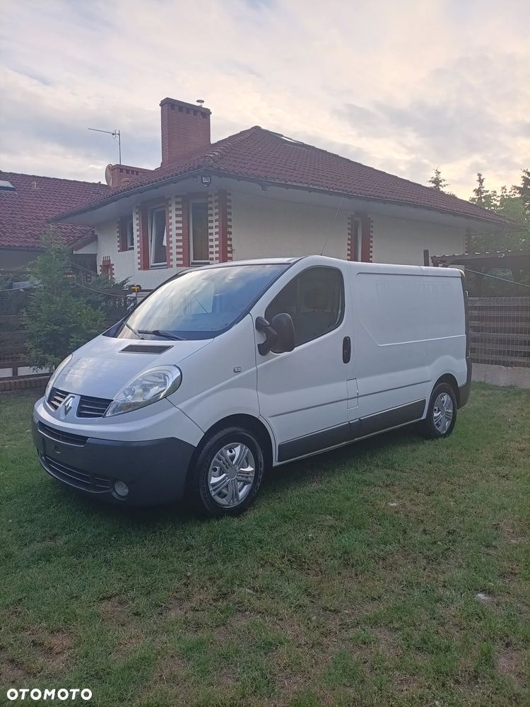 Renault Trafic - 1