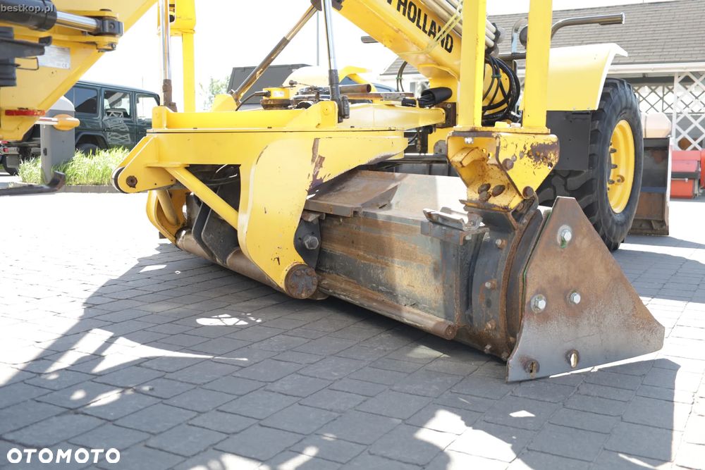 New Holland F106.6/A - 15