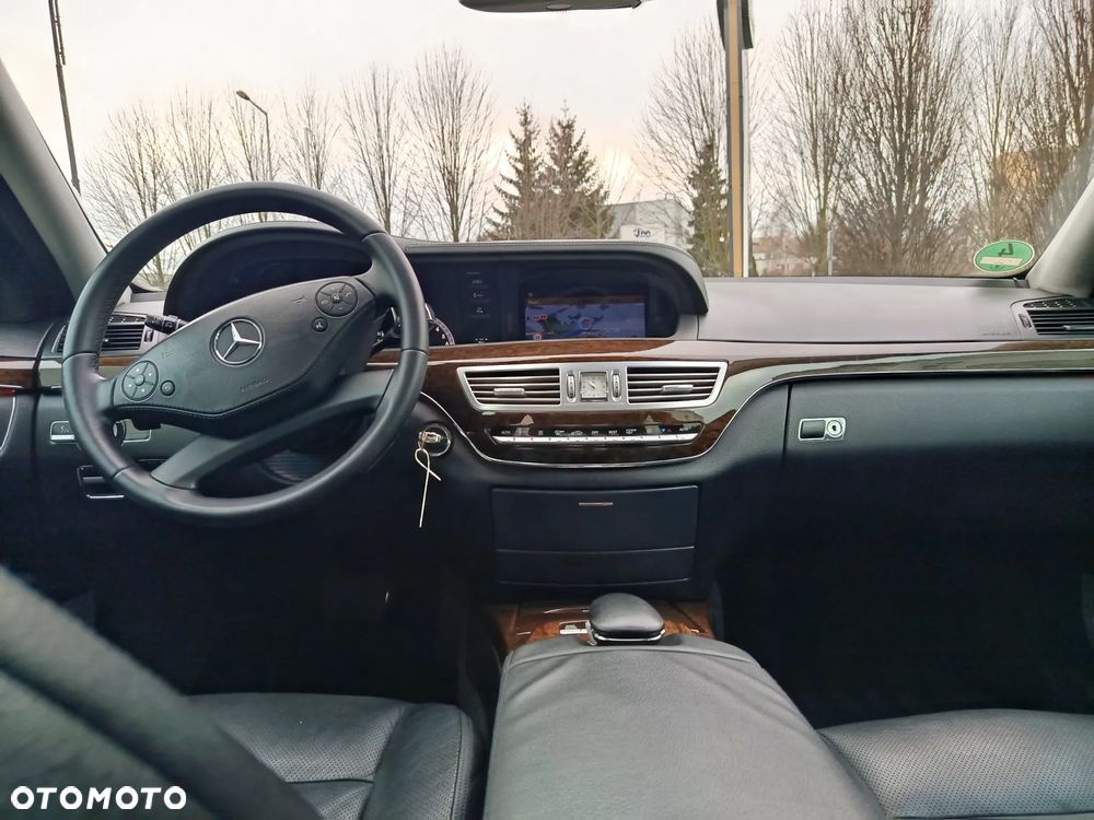 Mercedes-Benz Klasa S 350 7G-TRONIC - 32