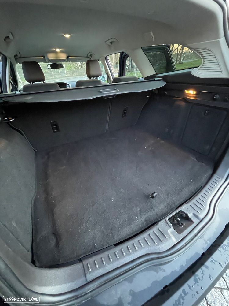 Ford Focus SW 1.0 EcoBoost Titanium - 12