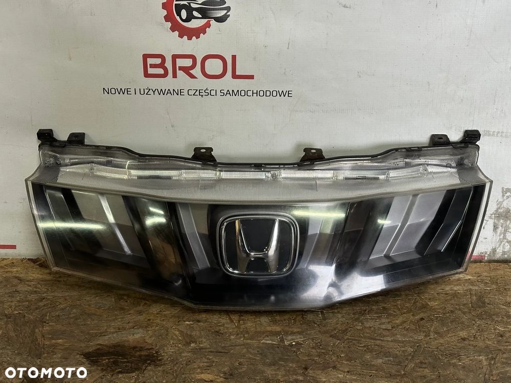 ATRAPA GRILL HONDA CIVIC VIII - 1