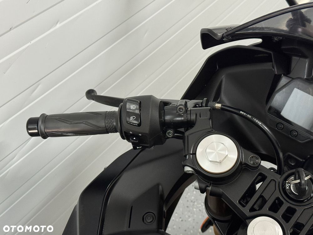 Yamaha R125 - 16