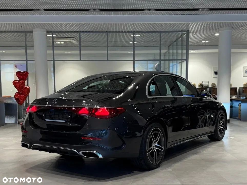 Mercedes-Benz Klasa E 220 d 9G-TRONIC - 9