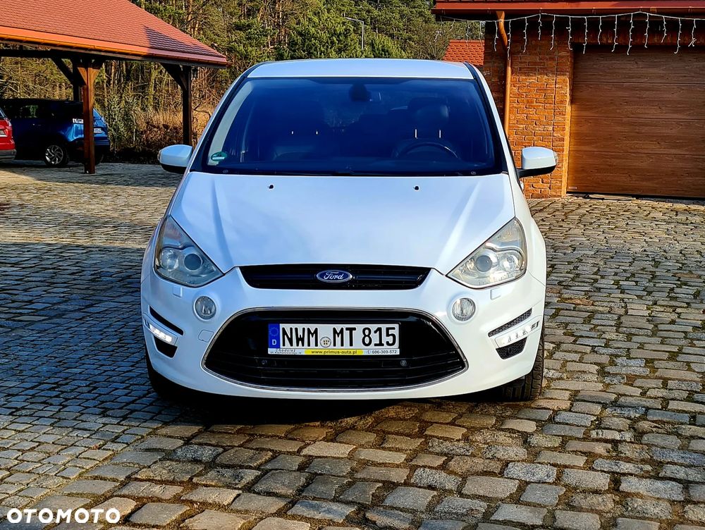 Ford S-Max - 14