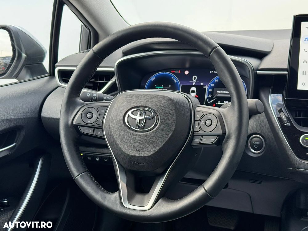 Toyota Corolla 1.8 HSD Dynamic - 12