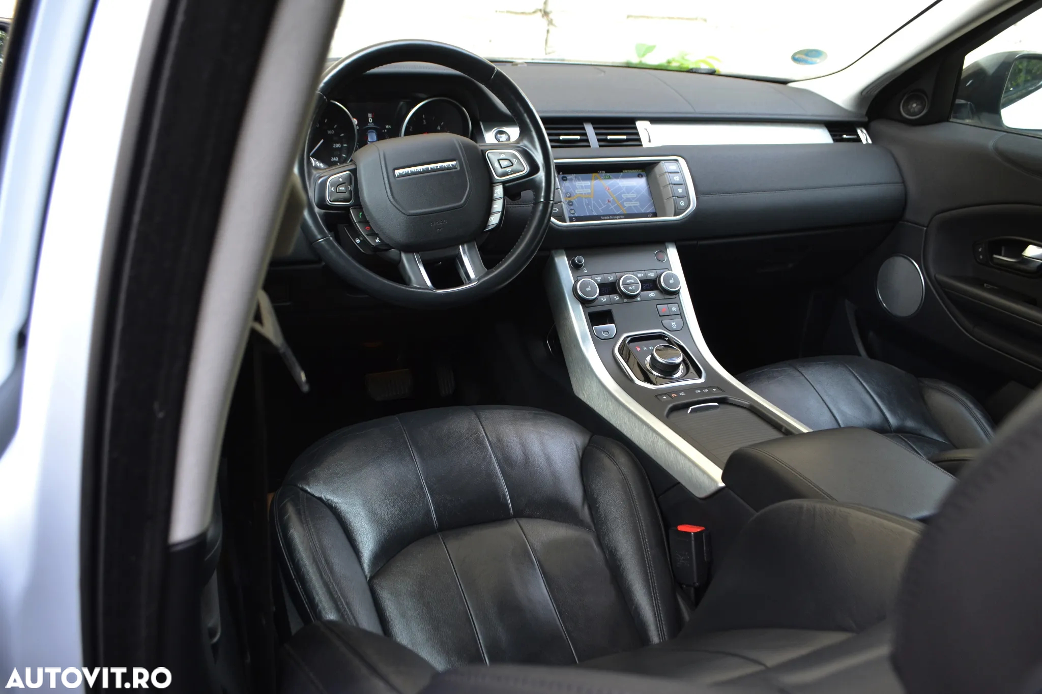 Land Rover Range Rover Evoque 2.0 D180 R-Dynamic - 10