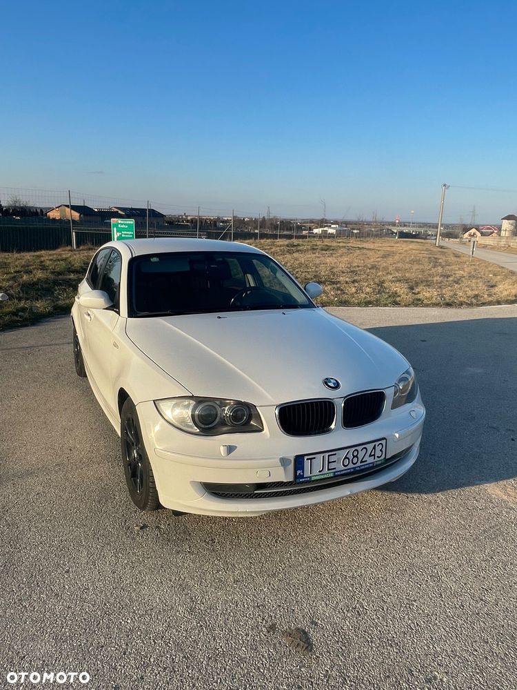 BMW Seria 1 118d DPF - 5