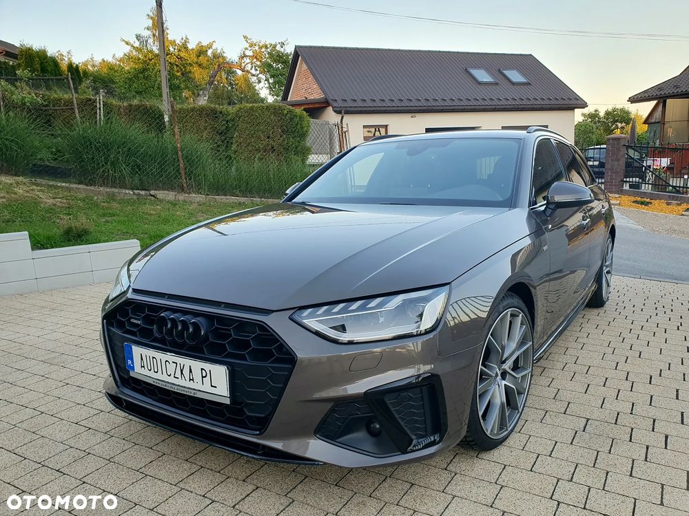 Audi A4 Avant 40 TDI quattro S tronic S line - 38