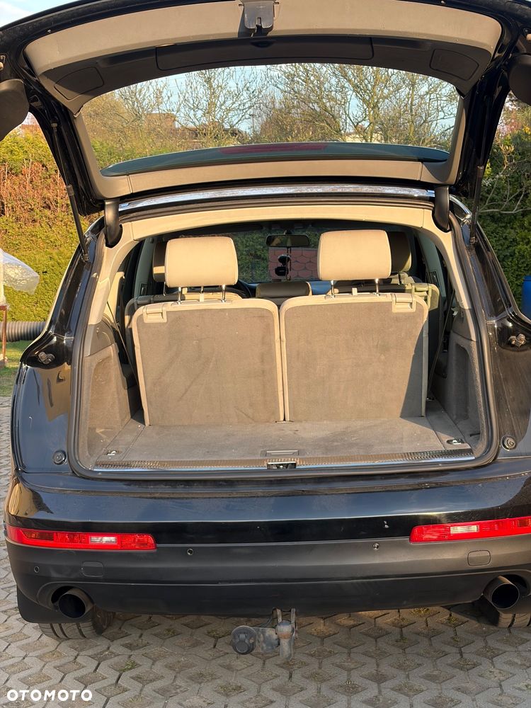 Audi Q7 - 16