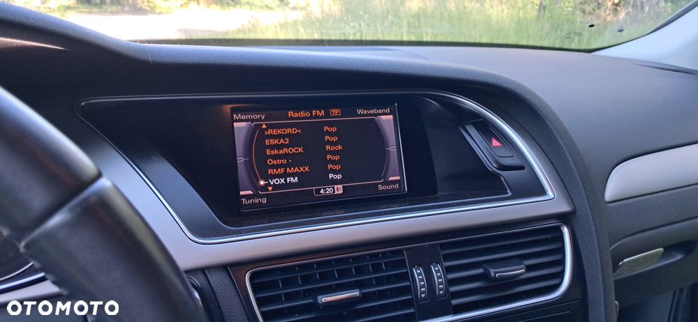 Audi A4 Limousine 1.8 TFSI Attraction - 33