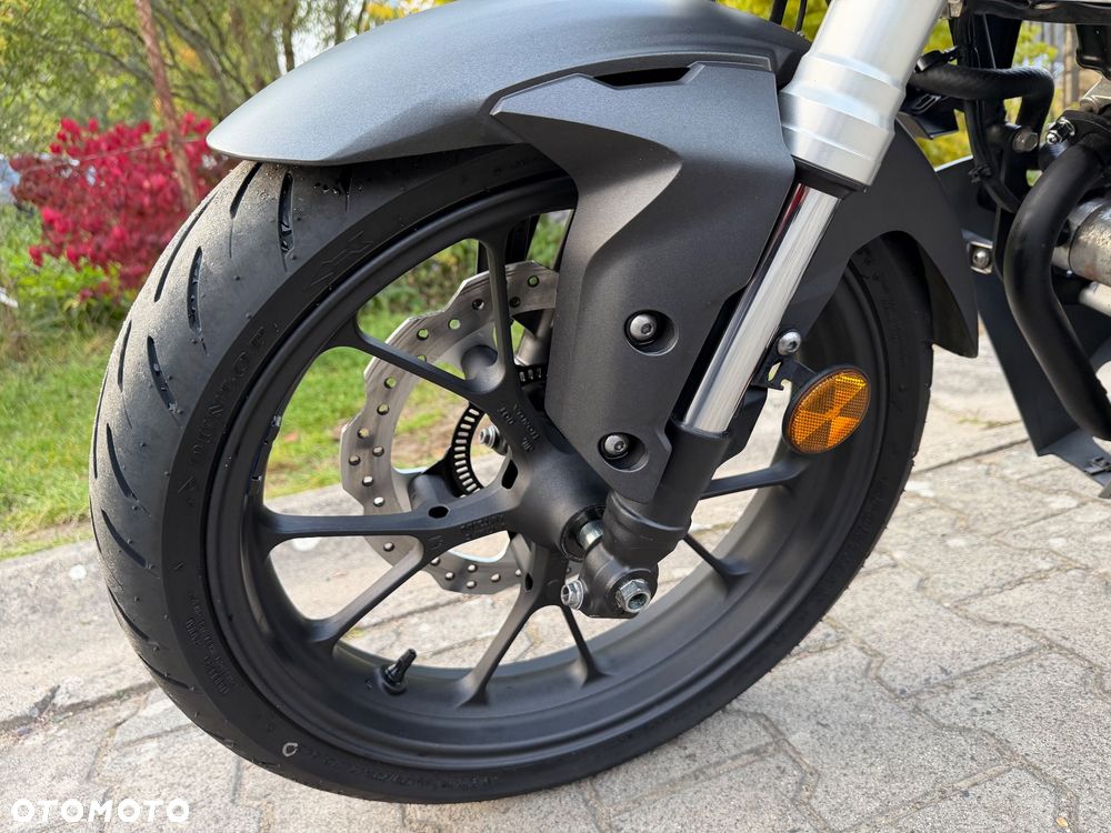 Honda CB - 23