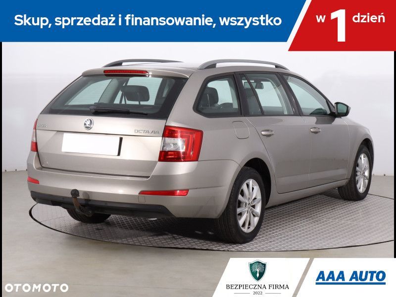 Skoda Octavia - 6