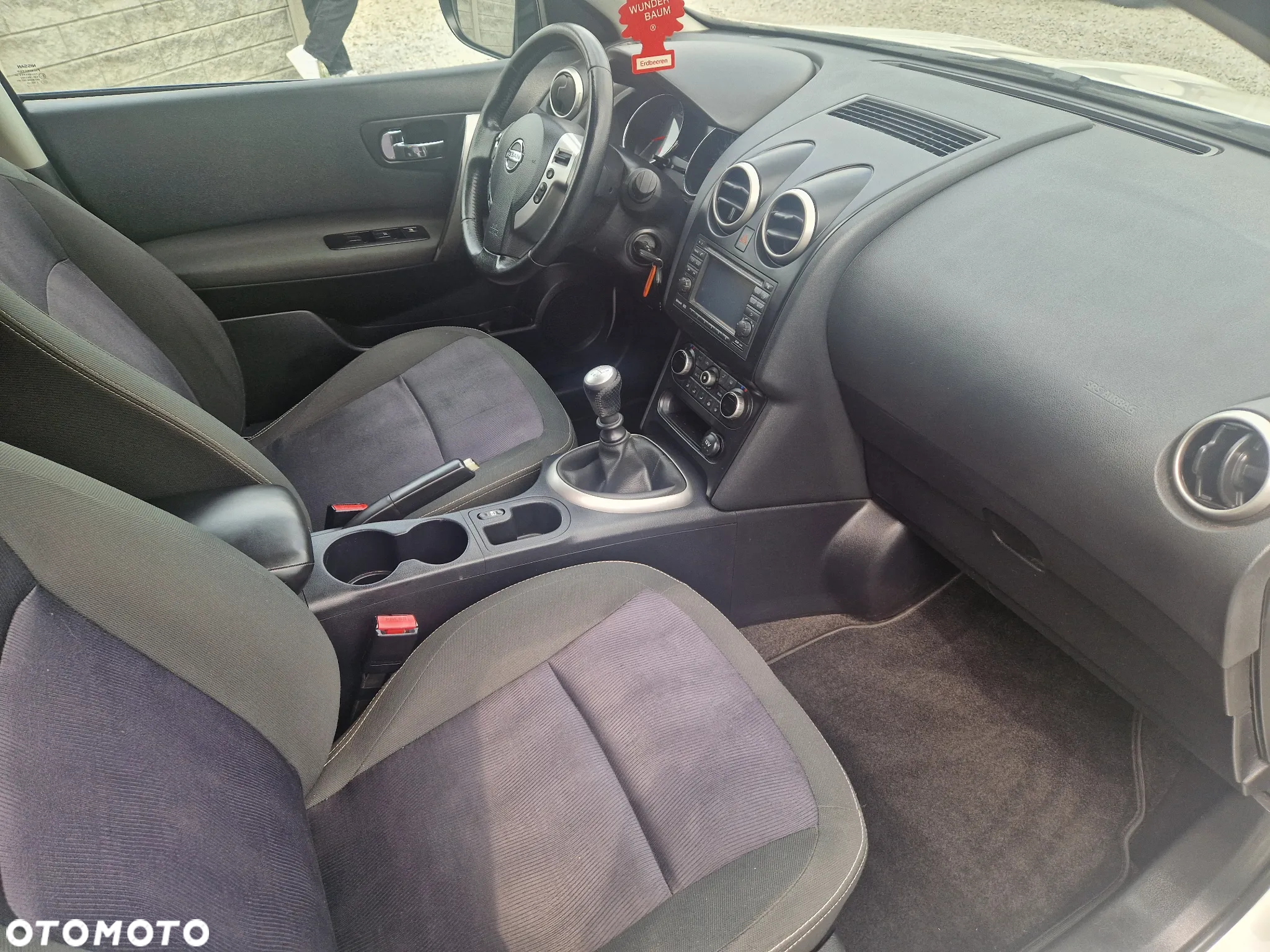 Nissan Qashqai 1.6 DCi 4x4 Black Edition EU6 - 14
