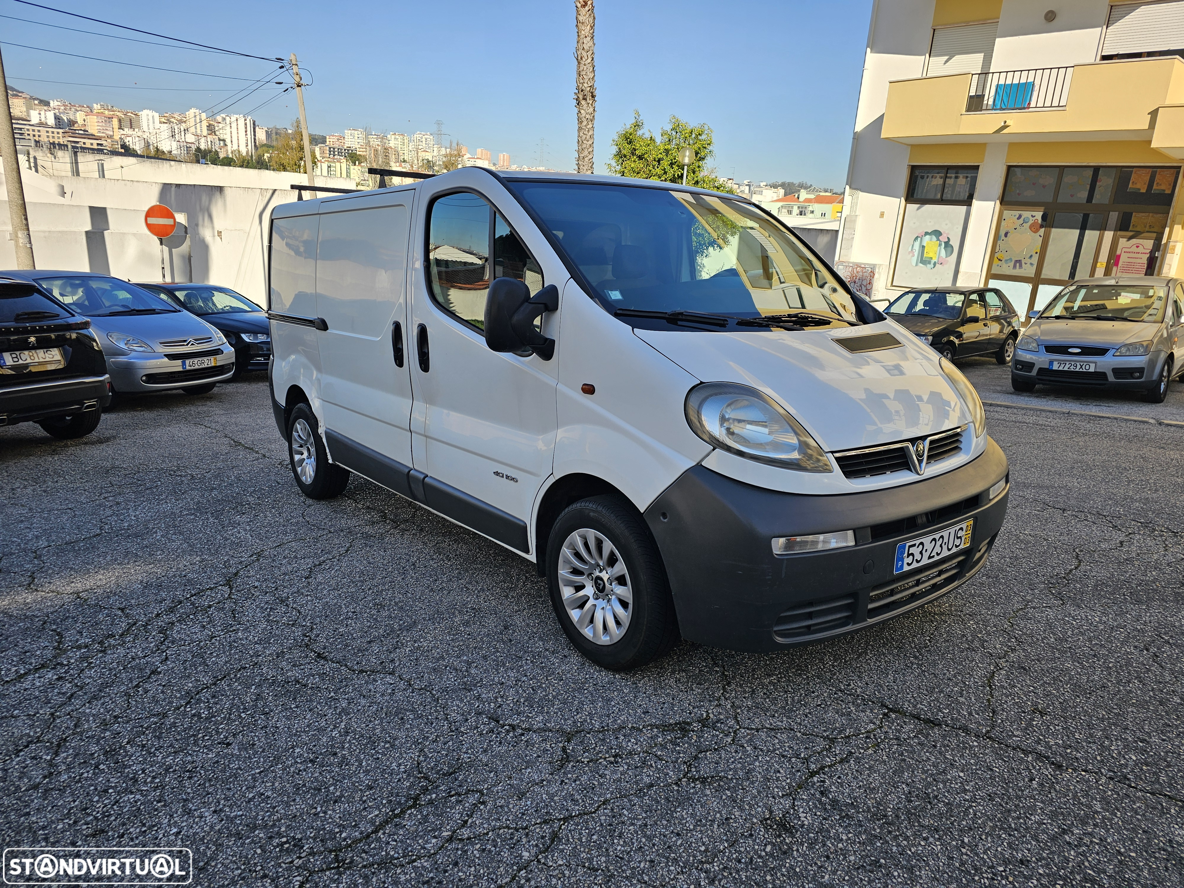Renault trafic - 3