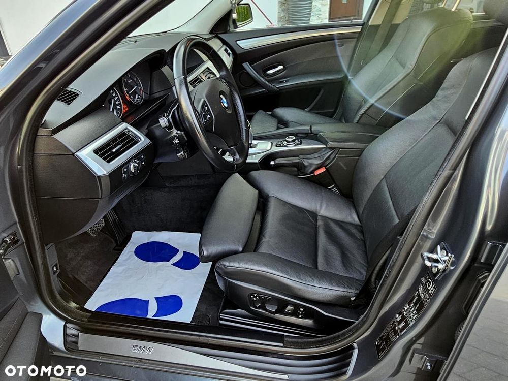 BMW Seria 5 530d Edition Exclusive - 22