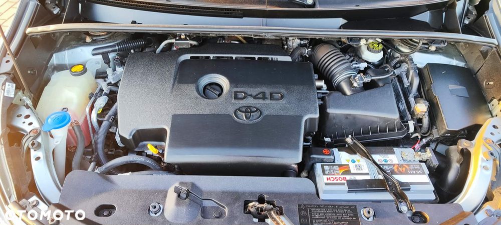 Toyota Verso 2.0 D-4D Active 7os - 33