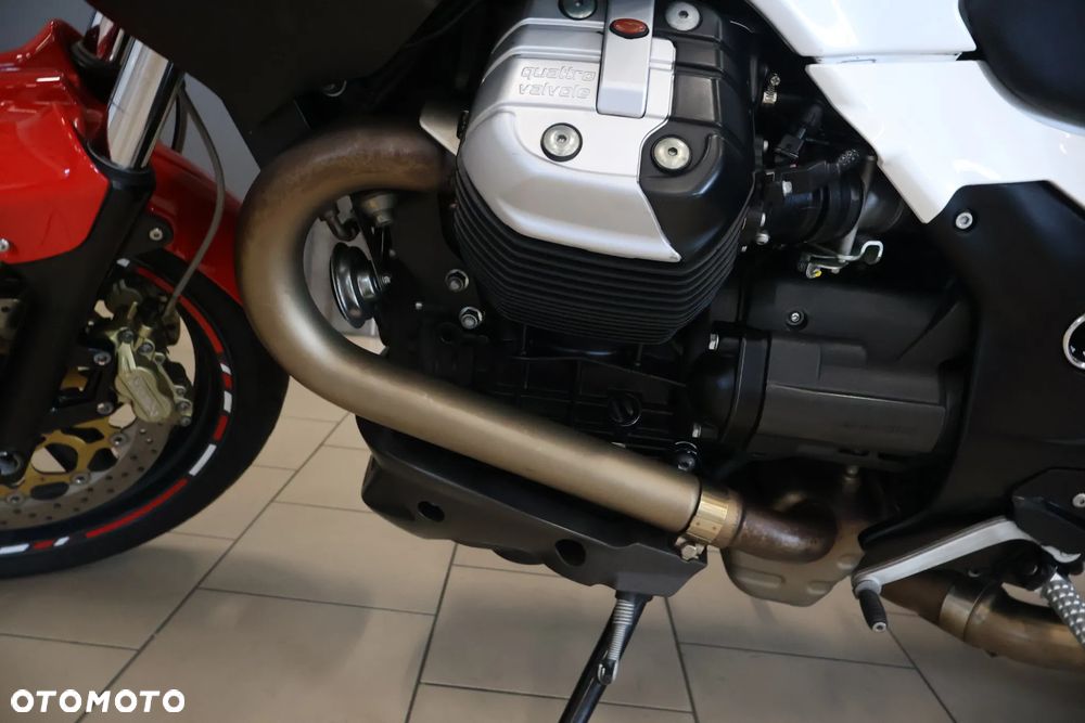 Moto Guzzi 1200 - 30