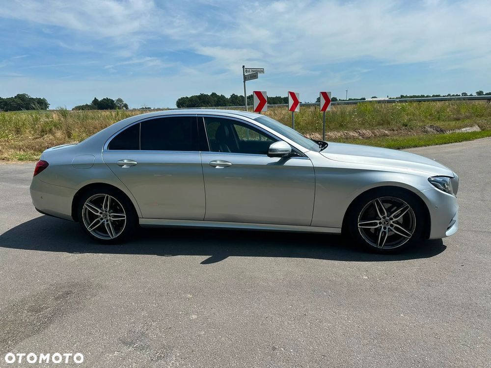 Mercedes-Benz Klasa E - 4