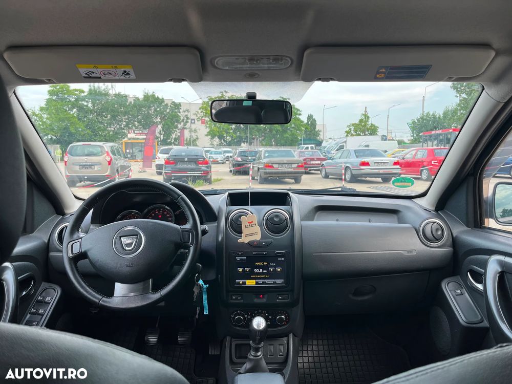 Dacia Duster 1.2 TCe 4x2 Laureate - 5