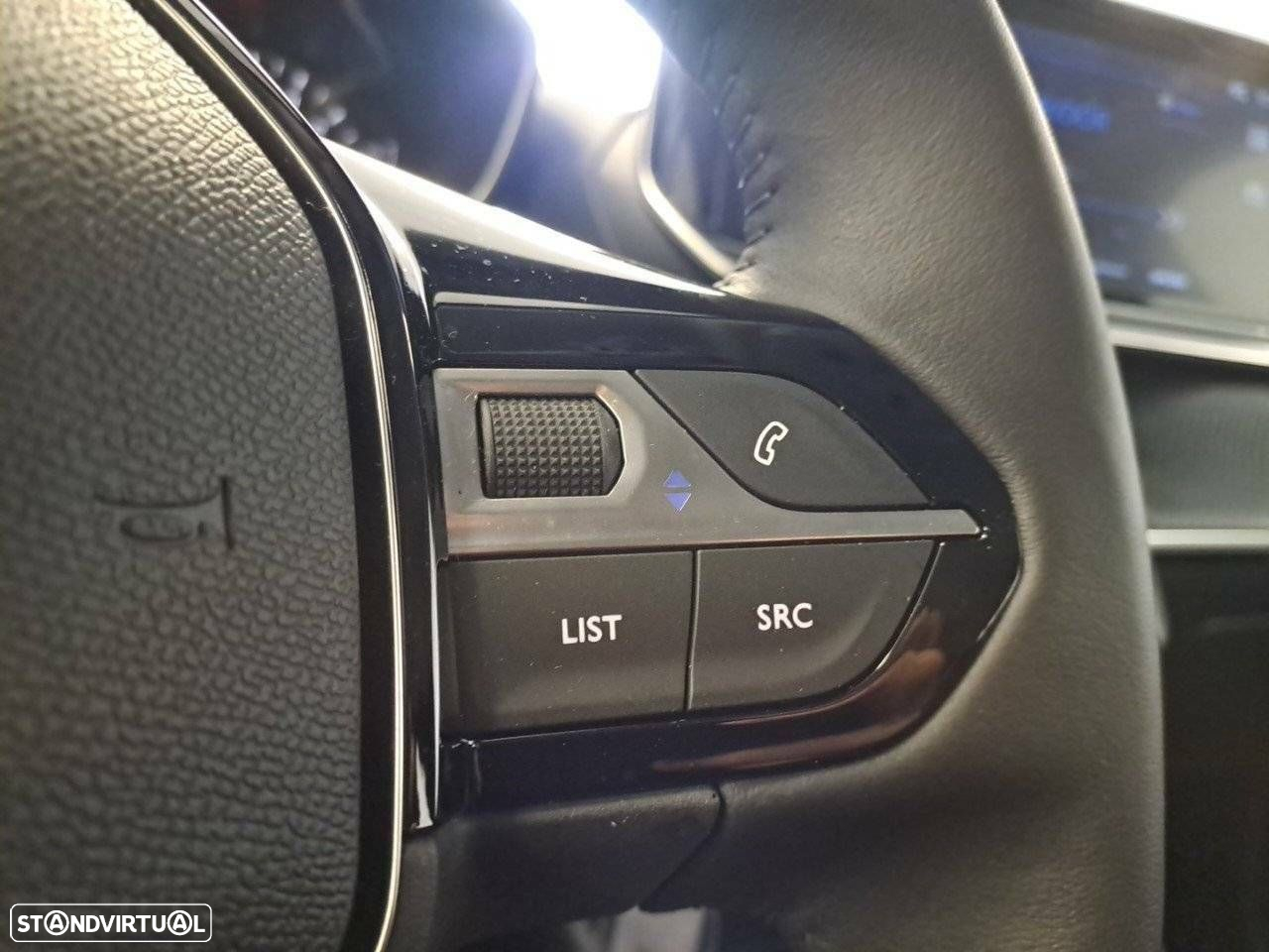 Peugeot 208 1.2 PureTech Active - 17