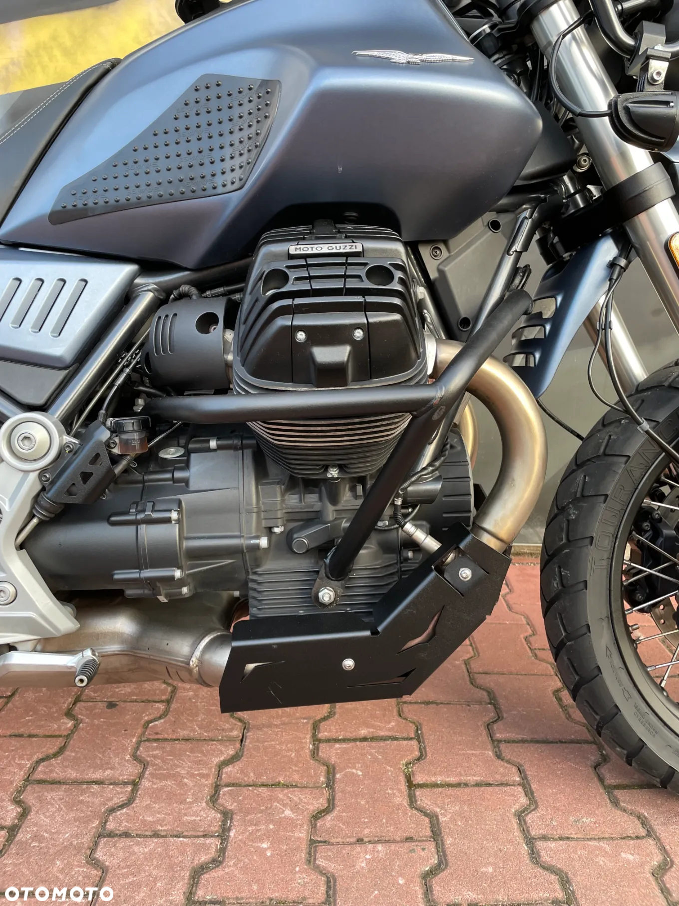Moto Guzzi V85 - 13