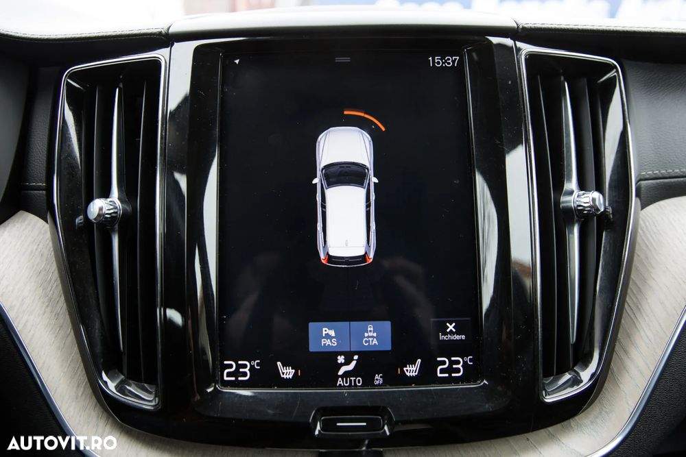 Volvo XC 60 D4 Geartronic Momentum - 40